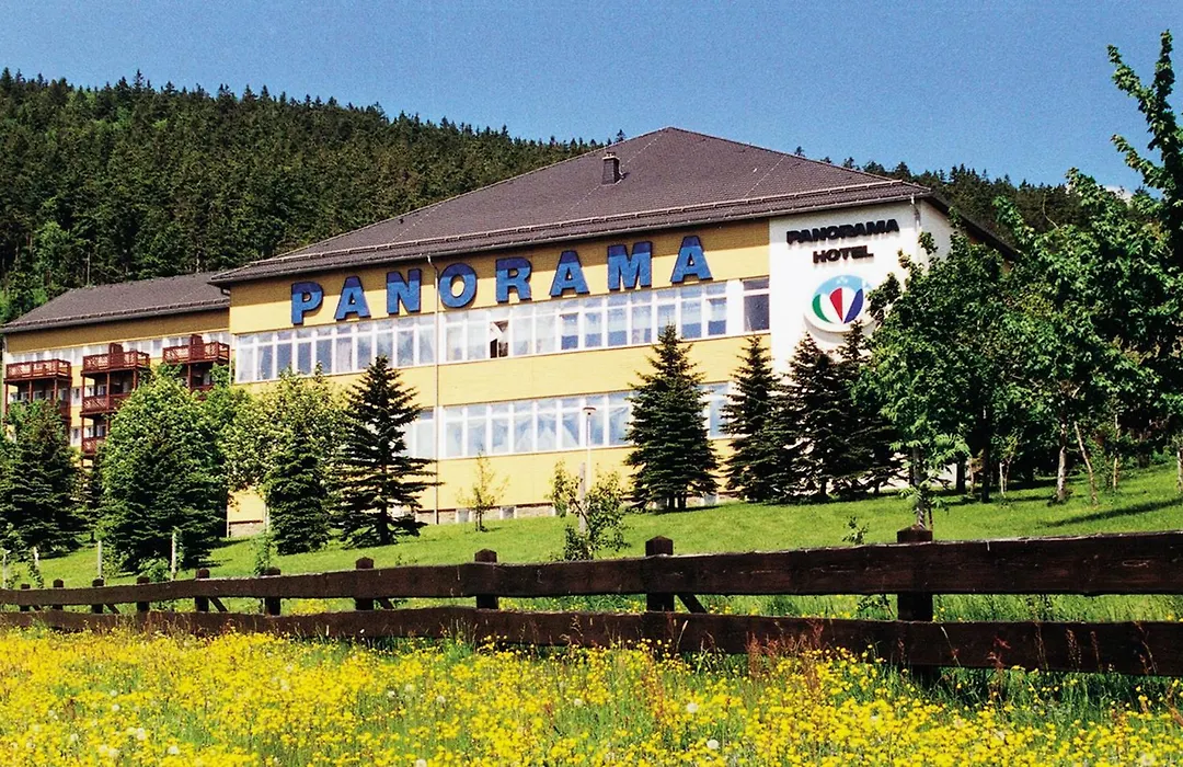 Panorama Hotel Oberwiesenthal-1